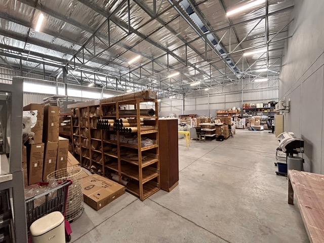 Commercial Property for Sale in Fairview Eastern Cape